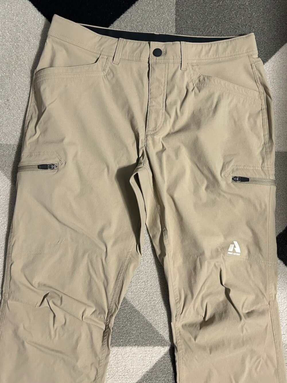 Eddie Bauer FIRST ASCENT Guide Pro Men's Khaki Hiking Pants 34 X 30